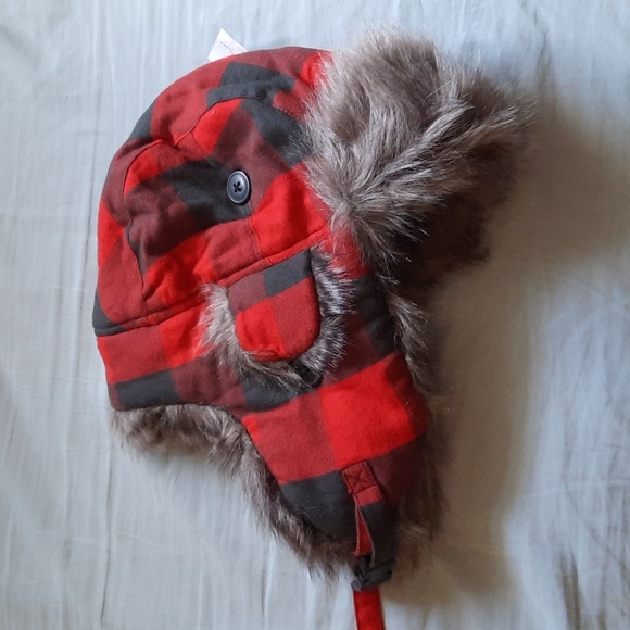 American Eagle Outfitters Red Plaid Faux Fur Lining Ear Flap Trapper Cap Hat OS - Picture 2 of 13